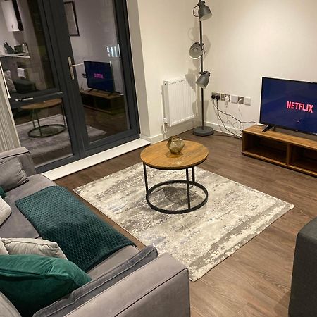 Luxury York Apartment, Free Parking & Free Gym Exterior photo